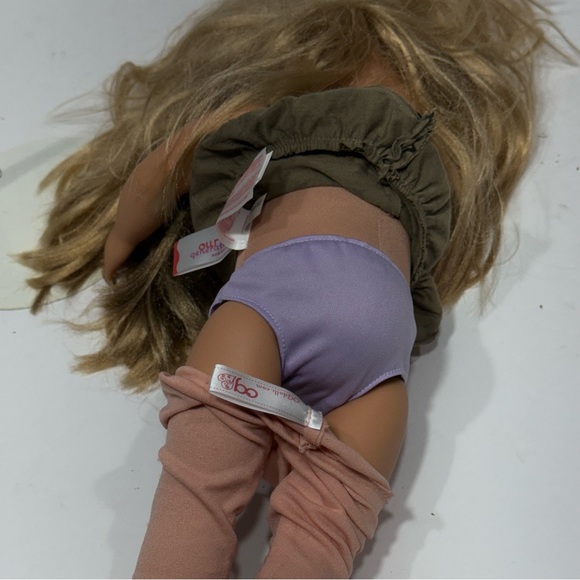 Our Generation by Battat Arianna Light Brown Hair Brown Closing Eye 18" Posable - Picture 7 of 13